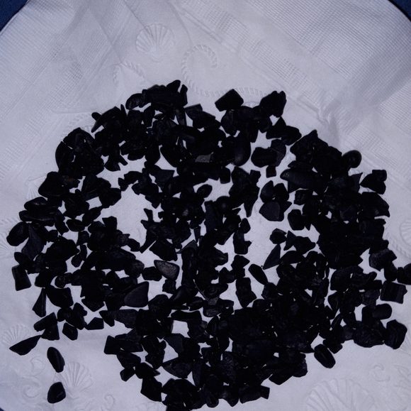 Real shungite stones and pebbles - Picture 6 of 8